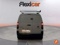 Usado Citroën Berlingo Feel 102 CV (75 kW) 2021 Blanco Monovolumen