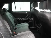 Begagnad VW Tiguan R-line 150 HK (110 kW) 2022 Svart SUV