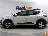 Usado Dacia Sandero Comfort 91 CV (66 kW) 2021 Gris
