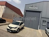 Usado Renault Captur Intens 90 CV (66 kW) 2017 Beige SUV