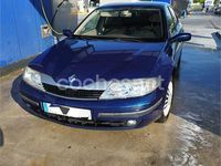 Usado Renault Laguna II Privilege 123 CV (90 kW) 2001 Azul Berlina