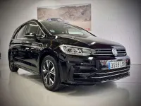 Usado VW Touran Sport 150 CV (110 kW) 2021 Negro Monovolumen