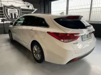 Usado Hyundai i40 141 CV (103 kW) 2016 Blanco Familiar