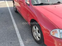 Usado Honda CR-X 160 CV (117 kW) 1996 Rojo Descapotable