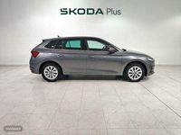 Usado Skoda Scala Selection 115 CV (84 kW) 2025 Gris / plata Utilitario