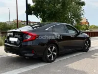 Usado Honda Civic Executive 182 CV (133 kW) 2018 Negro Berlina