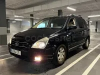 Usado Kia Carnival 185 CV (136 kW) 2008 Negro Monovolumen