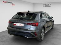 Usado Audi A3 S-Line 204 CV (150 kW) 2025 Gris / plata Berlina
