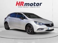 Usado Opel Astra Dynamic 151 CV (111 kW) 2019 Gris Utilitario