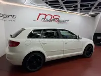 Usado Audi A3 Ambition 105 CV (77 kW) 2010 Blanco Utilitario