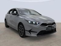 Usado Kia Ceed Edition 7 101 CV (74 kW) 2025 Gris Utilitario
