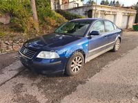 Usado VW Passat Comfortline 130 CV (95 kW) 2001 Azul Berlina