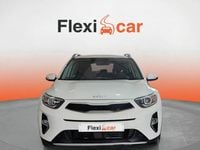 Usado Kia Stonic 84 CV (61 kW) 2023 Blanco SUV