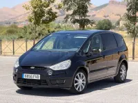 Usado Ford S-MAX Trend 140 CV (102 kW) 2007 Negro Monovolumen