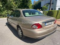 Usado Jaguar X-type Classic 130 CV (95 kW) 2004 Beige Berlina
