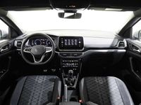 Usado VW T-Cross R-line 116 CV (85 kW) 2025 Plateado SUV