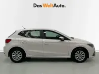 Usado Seat Ibiza Style Plus 110 CV (80 kW) 2022 Blanco Utilitario