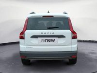 Usado Dacia Jogger Extreme 100 CV (73 kW) 2022 Blanco Monovolumen