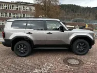 Usado Toyota Land Cruiser 204 CV (150 kW) 2025 Beige SUV
