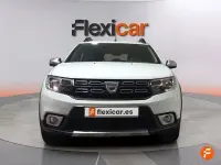 Usado Dacia Sandero Comfort 90 CV (66 kW) 2019 Blanco Berlina