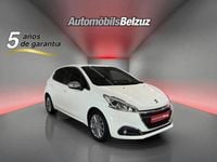 Usado Peugeot 208 Allure 82 CV (60 kW) 2018 Blanco Utilitario
