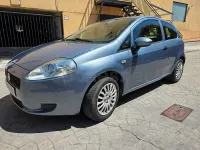 Usado Fiat Punto Active 65 CV (47 kW) 2010 Azul Utilitario