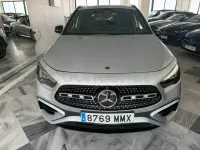 Usado Mercedes GLA200 163 CV (119 kW) 2024 Gris / plata SUV