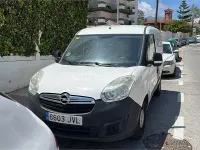 Usado Opel Combo Excellence 105 HP (77 kW) 2016 Branco Monovolume