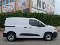 Usado Citroën Berlingo 102 CV (75 kW) 2021 Blanco Monovolumen