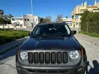 Usado Jeep Renegade Sport 120 CV (88 kW) 2016 Gris SUV