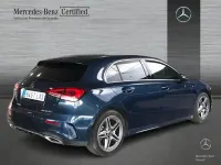 Usado Mercedes A180 AMG line 136 CV (100 kW) 2022 Azul denim Berlina