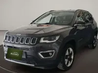 Usado Jeep Compass 140 CV (102 kW) 2018 Marrón SUV