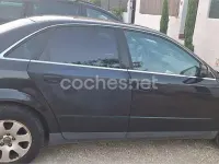 Usado Audi A4 130 CV (95 kW) 2003 Azul Berlina