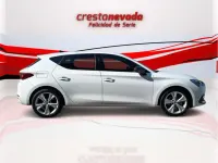 Usado Seat Leon FR 110 CV (80 kW) 2022 Blanco