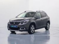 Usado Peugeot 2008 Allure 130 CV (95 kW) 2019 Gris / plata SUV