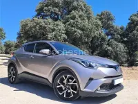 Usado Toyota C-HR Advance 122 CV (89 kW) 2018 Gris / plata SUV