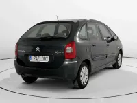Käytetty Citroën Xsara Exclusive 90 HP (66 kW) 2004 Harmaa