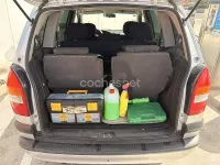 Usado Opel Zafira Elegance 115 CV (84 kW) 2001 Gris / plata Monovolumen