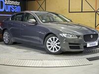 Usado Jaguar XE Pure 182 HP (133 kW) 2016 Cinzento Sedan