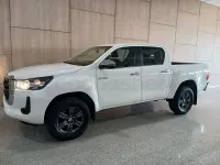 Usado Toyota HiLux Plus 150 CV (110 kW) 2024 Blanco Pickup/Camioneta