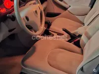 Usado Rover 75 116 CV (85 kW) 2000 Verde Berlina