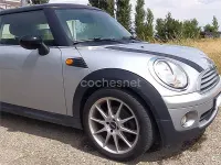 Usado Mini Cooper 120 CV (88 kW) 2007 Gris / plata Utilitario