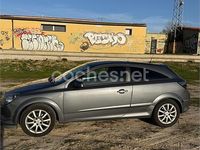 Usado Opel Astra GTC Enjoy 100 CV (73 kW) 2005 Gris / plata Berlina