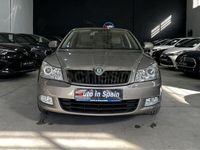 Usado Skoda Octavia 122 CV (89 kW) 2010 Gris / plata Berlina