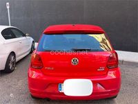 Usado VW Polo Advance 90 CV (66 kW) 2014 Rojo Berlina