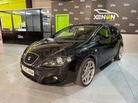 Usado Seat Leon Reference 105 CV (77 kW) 2013 Negro Berlina