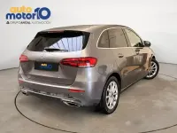 Usado Mercedes B200 150 CV (110 kW) 2019 Gris Utilitario