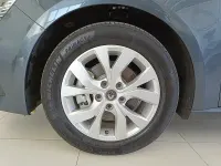 Usado Renault Mégane IV Intens 160 CV (117 kW) 2022 Gris titanio Berlina