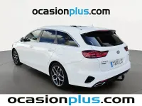 Usado Kia Ceed GT GT-Line 140 CV (102 kW) 2019 Blanco Familiar