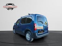 Usado Peugeot Rifter Active 100 CV (73 kW) 2022 Azul Monovolumen